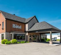 Econo Lodge Exterior
