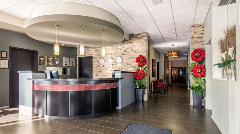 <b>Econo Lodge Lobby</b>. Images powered by <a href="https://iceportal.shijigroup.com/" title="IcePortal" target="_blank">IcePortal</a>.