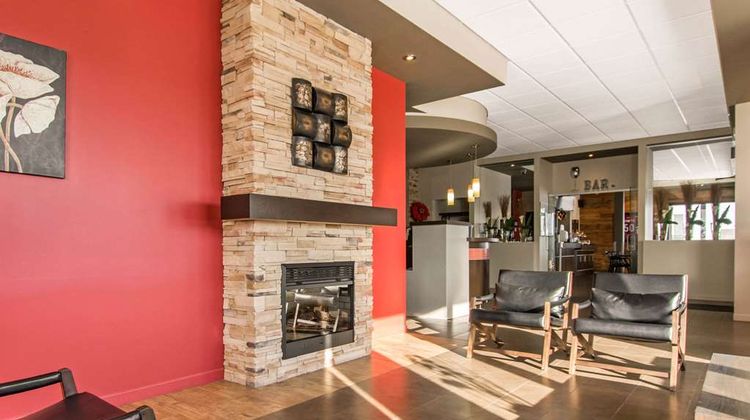 Econo Lodge Lobby