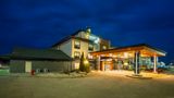 <b>Comfort Inn & Suites Exterior</b>. Images powered by <a href="https://iceportal.shijigroup.com/" title="IcePortal" target="_blank">IcePortal</a>.