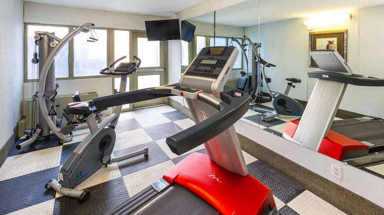 <b>Comfort Inns & Suites Health</b>. Images powered by <a href="https://iceportal.shijigroup.com/" title="IcePortal" target="_blank">IcePortal</a>.