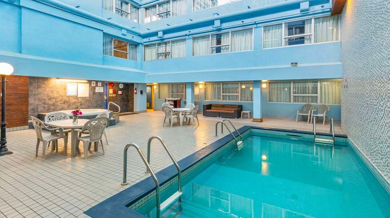 <b>Comfort Inns & Suites Pool</b>. Images powered by <a href="https://iceportal.shijigroup.com/" title="IcePortal" target="_blank">IcePortal</a>.