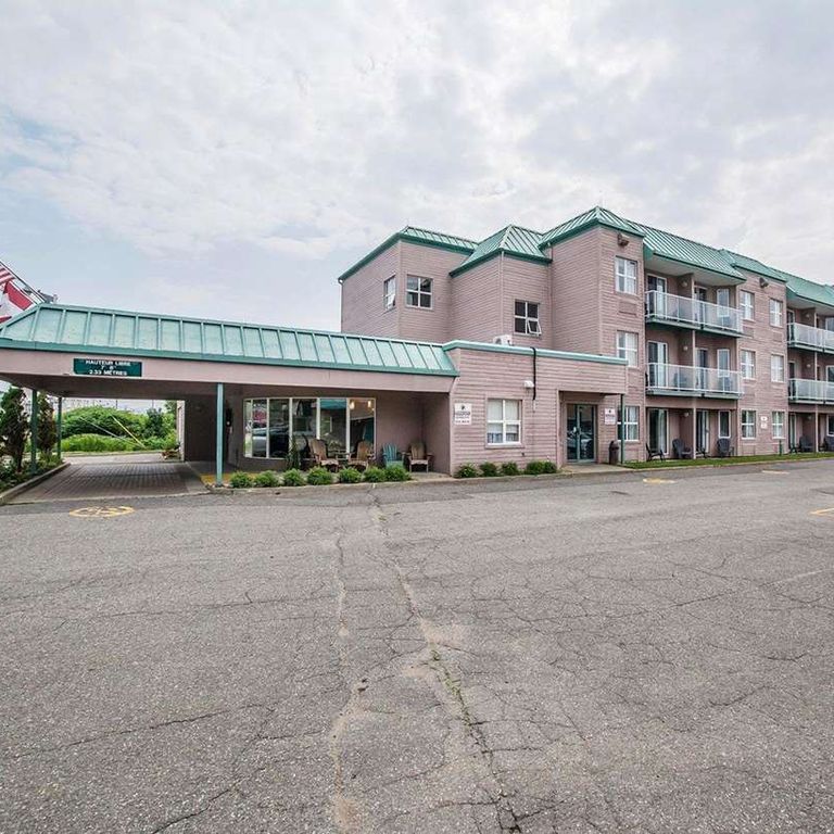 Quality Suites Ste Anne de Beaupre