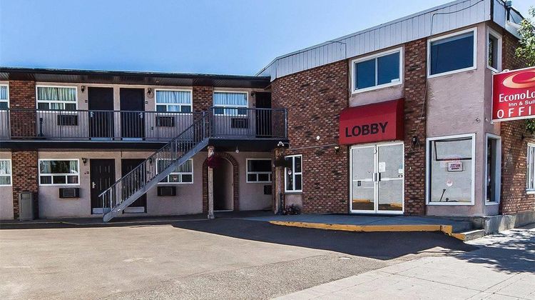 Econo Lodge and Suites Drumheller Exterior