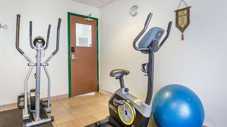 Quality Inn & Suites Lethbridge Health