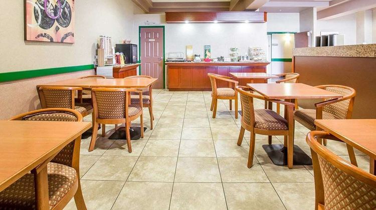 Quality Inn & Suites Lethbridge Restaurant
