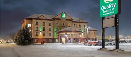 Quality Inn & Suites Lethbridge Exterior