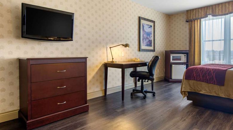 <b>Comfort Inn & Suites Saint-Nicolas Room</b>. Images powered by <a href="https://iceportal.shijigroup.com/" title="IcePortal" target="_blank">IcePortal</a>.