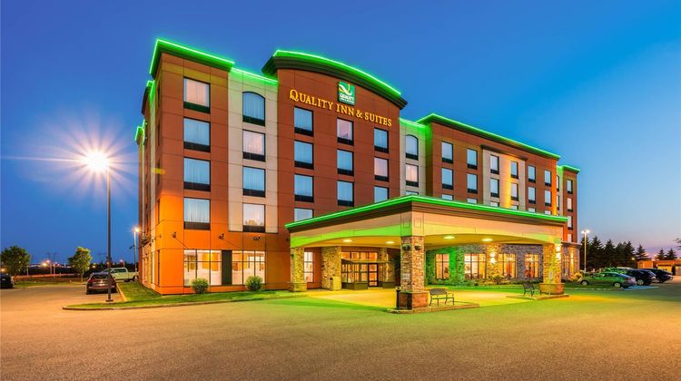 Quality Inn & Suites Levis Exterior
