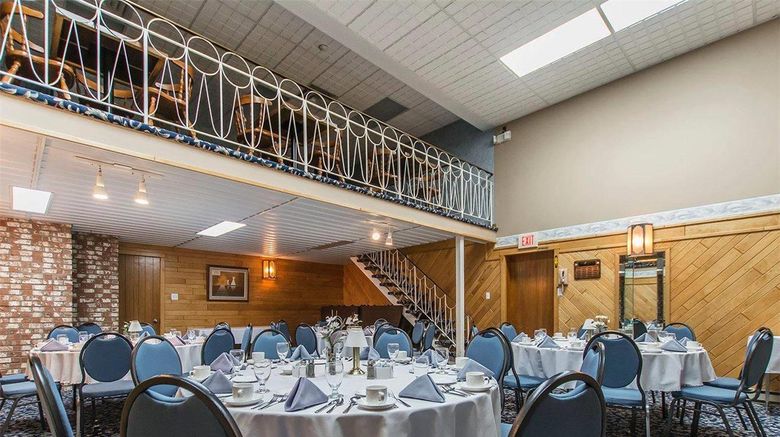 <b>Rodeway Inn Grand Falls Meeting</b>. Images powered by <a href="https://iceportal.shijigroup.com/" title="IcePortal" target="_blank">IcePortal</a>.