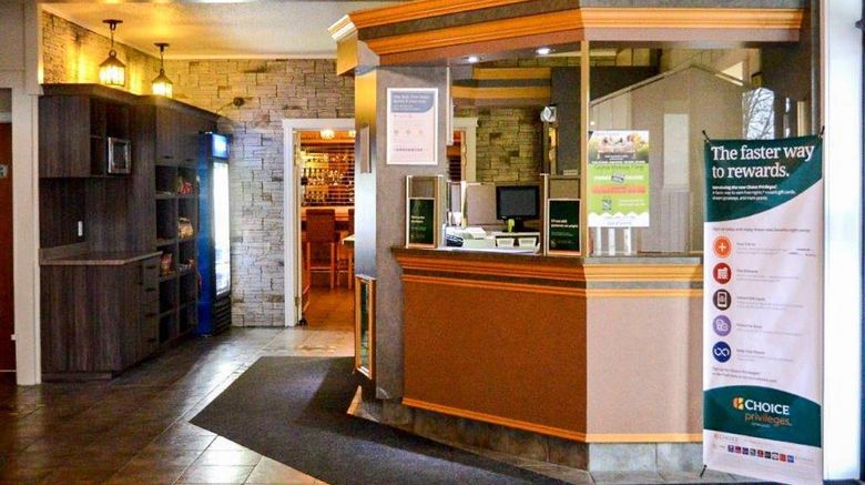 <b>Rodeway Inn Grand Falls Lobby</b>. Images powered by <a href="https://iceportal.shijigroup.com/" title="IcePortal" target="_blank">IcePortal</a>.