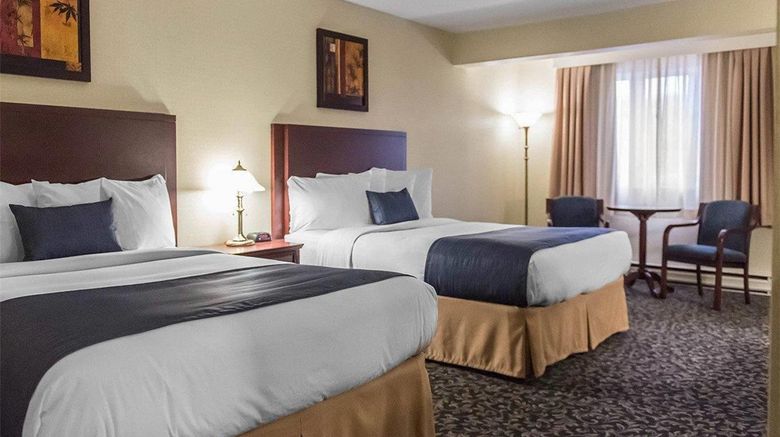 <b>Quality Inn Mont-Laurier Room</b>. Images powered by <a href="https://iceportal.shijigroup.com/" title="IcePortal" target="_blank">IcePortal</a>.
