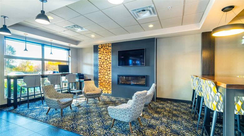 <b>Quality Inn & Suites Petawawa Lobby</b>. Images powered by <a href="https://iceportal.shijigroup.com/" title="IcePortal" target="_blank">IcePortal</a>.