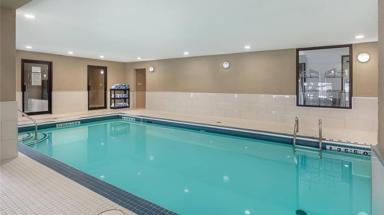 Quality Hotel Burlington Pool