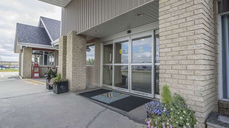 <b>Quality Inn West Edmonton Exterior</b>. Images powered by <a href="https://iceportal.shijigroup.com/" title="IcePortal" target="_blank">IcePortal</a>.