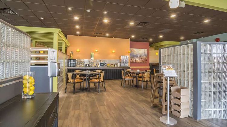 Quality Inn West Edmonton Restaurant