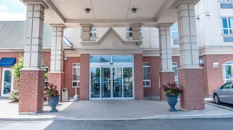 Comfort Inn Mississauga Exterior