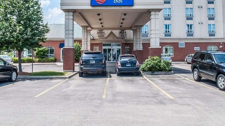 Comfort Inn Mississauga Exterior