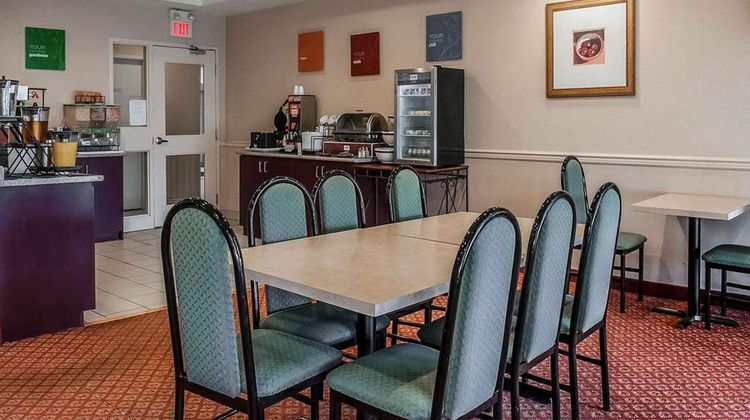Comfort Inn Mississauga Restaurant