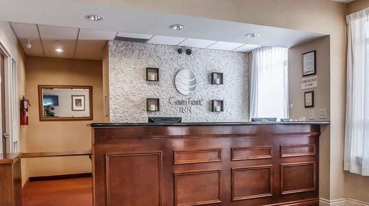 Comfort Inn Mississauga Lobby