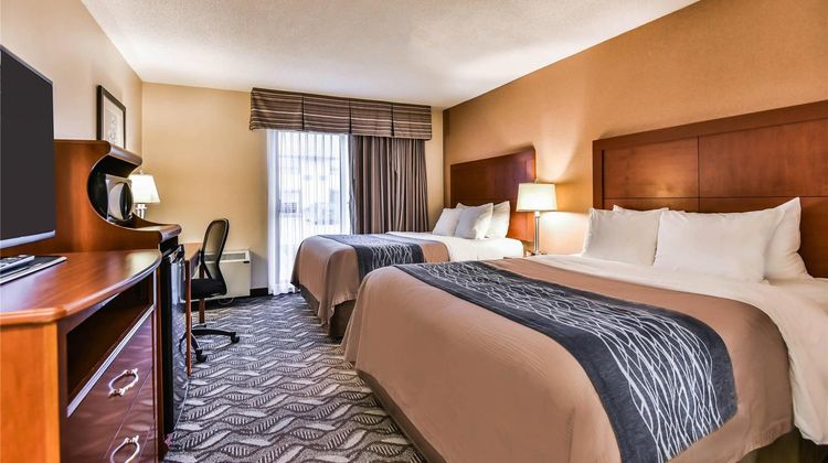 Comfort Inn & Suites Ambassador Bridge Room