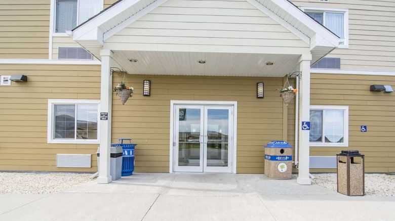 <b>Quality Inn & Suites, a Thompson Hotel Exterior</b>. Images powered by <a href="https://iceportal.shijigroup.com/" title="IcePortal" target="_blank">IcePortal</a>.