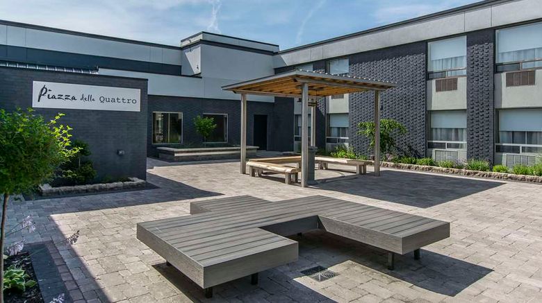 <b>Quattro Hotel & Conf Centre, Ascend Htl Exterior</b>. Images powered by <a href="https://iceportal.shijigroup.com/" title="IcePortal" target="_blank">IcePortal</a>.
