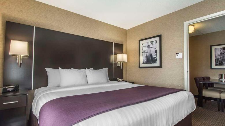 <b>Quattro Hotel & Conf Centre, Ascend Htl Suite</b>. Images powered by <a href="https://iceportal.shijigroup.com/" title="IcePortal" target="_blank">IcePortal</a>.