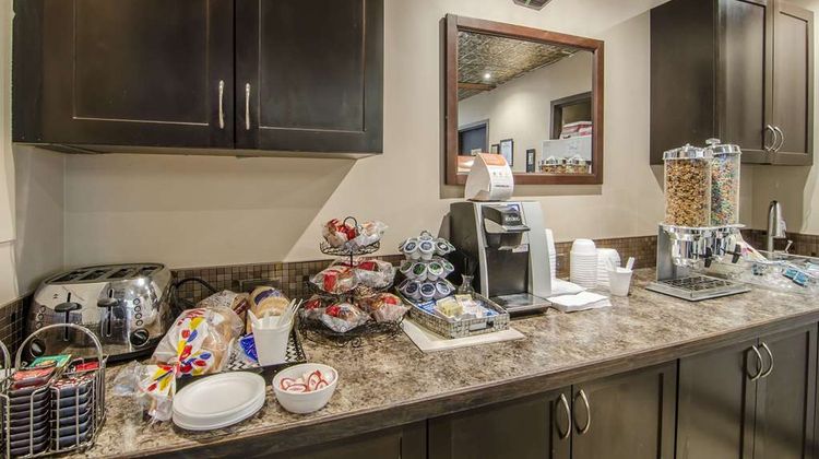 Econo Lodge Lloydminster Restaurant