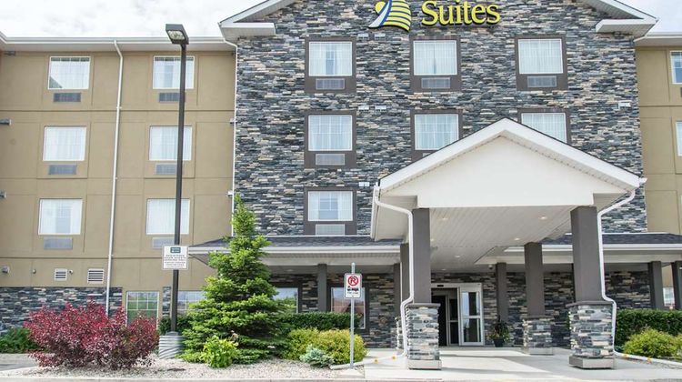 MainStay Suites Winnipeg Exterior