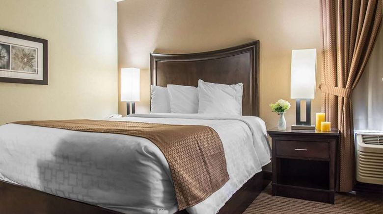 <b>MainStay Suites Winnipeg Room</b>. Images powered by <a href="https://iceportal.shijigroup.com/" title="IcePortal" target="_blank">IcePortal</a>.
