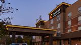 <b>Comfort Inn & Suites Surrey Exterior</b>. Images powered by <a href="https://iceportal.shijigroup.com/" title="IcePortal" target="_blank">IcePortal</a>.