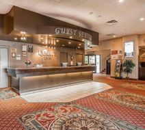 Quality Inn North Hill Lobby