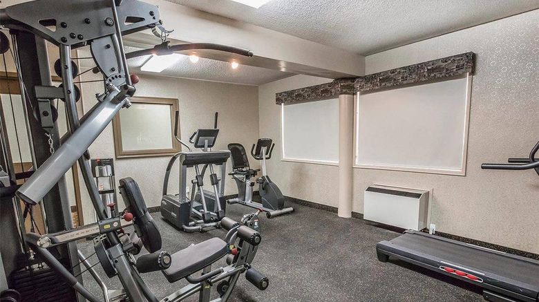 <b>Quality Inn North Hill Health</b>. Images powered by <a href="https://iceportal.shijigroup.com/" title="IcePortal" target="_blank">IcePortal</a>.
