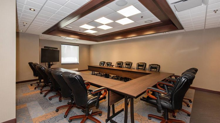 Quality Inn & Suites Val d'Or Meeting