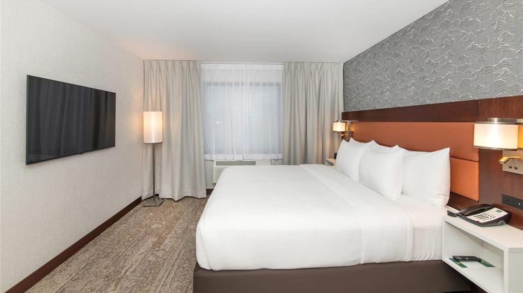 Quality Inn & Suites Val d'Or Suite