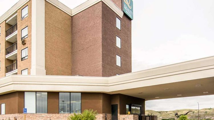 Quality Hotel Drumheller Exterior