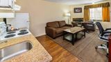 <b>Econo Lodge Inn & Suites-High Level Suite</b>. Images powered by <a href="https://iceportal.shijigroup.com/" title="IcePortal" target="_blank">IcePortal</a>.