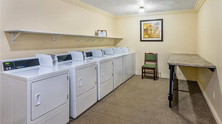 <b>Econo Lodge Inn & Suites-High Level Other</b>. Images powered by <a href="https://iceportal.shijigroup.com/" title="IcePortal" target="_blank">IcePortal</a>.
