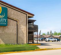 Quality Inn and Suites High Level Exterior