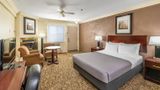 Quality Inn and Suites High Level Room