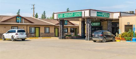 Quality Inn and Suites High Level Exterior
