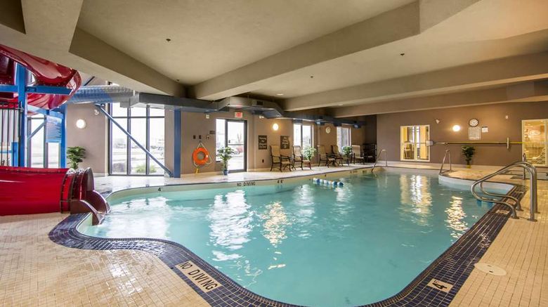 <b>Comfort Suites Saskatoon Pool</b>. Images powered by <a href="https://iceportal.shijigroup.com/" title="IcePortal" target="_blank">IcePortal</a>.