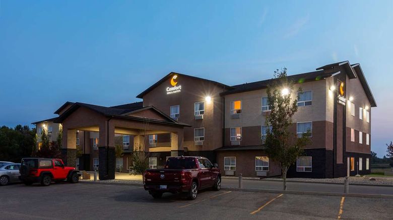 <b>Comfort Inn & Suites Virden Exterior</b>. Images powered by <a href="https://iceportal.shijigroup.com/" title="IcePortal" target="_blank">IcePortal</a>.