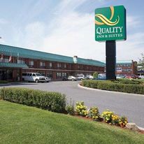 Quality Inn & Suites PE Trudeau Arpt