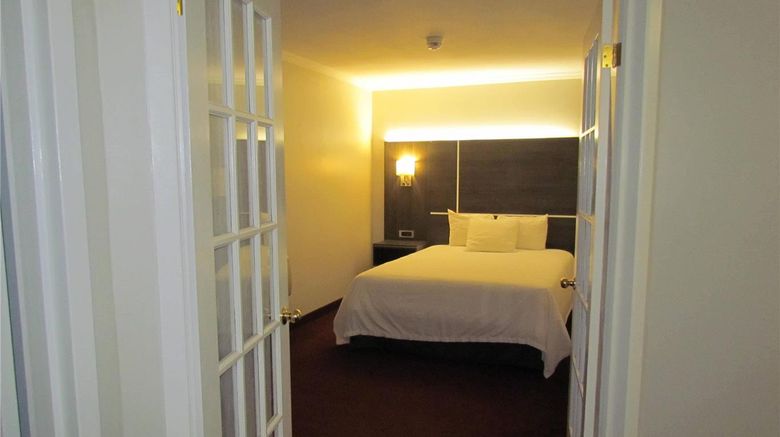 <b>Rodeway Inn King William Room</b>. Images powered by <a href="https://iceportal.shijigroup.com/" title="IcePortal" target="_blank">IcePortal</a>.