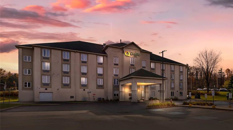 Quality Inn Orleans Exterior