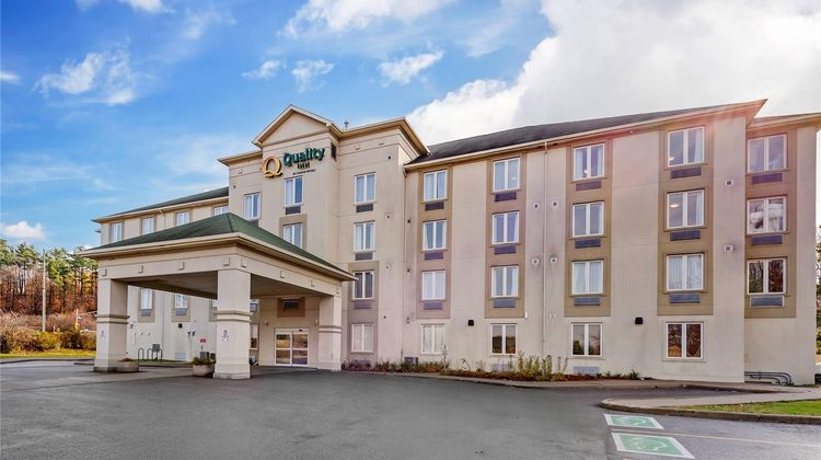 Quality Inn Orleans Exterior