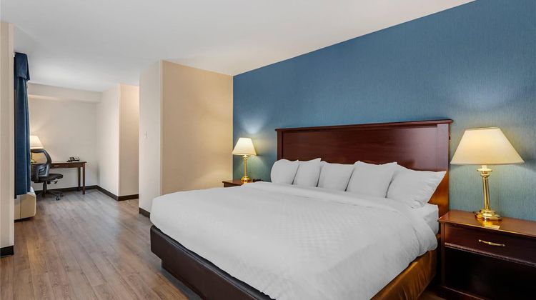 Quality Inn Orleans Suite