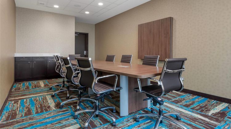 Comfort Inn & Suites Calgary Meeting